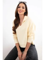 Dámská halenka máslová z viskózy s límečkem a výstřihem do V žlutá Dámská halenka máslová z viskózy s límečkem a výstřihem do V žlutá