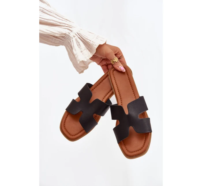 Dámské Ploché Sandály S Výřezem Černé Salyra Dámské Ploché Sandály S Výřezem Černé Salyra