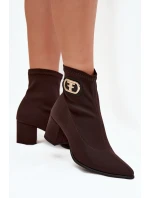 Dámské boty na podpatku se zlatým detailem Čokoládové model 21703500 - Zazoo