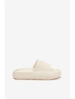 Dámské pantofle na platformě s výstřihem – ecru Ameira Dámské pantofle na platformě s výstřihem – ecru Ameira