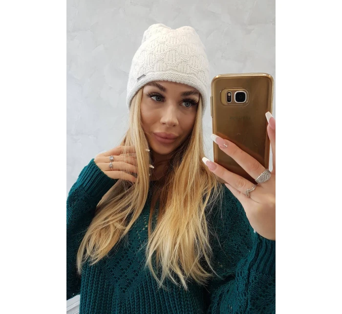 Cap Agata K222 bílá