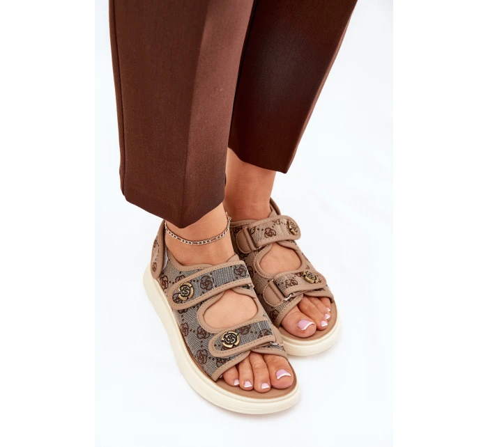 Dámské Vzorované Textilní Sandály Se Zlatými Detaily Khaki Pefese Dámské Vzorované Textilní Sandály Se Zlatými Detaily Khaki Pefese