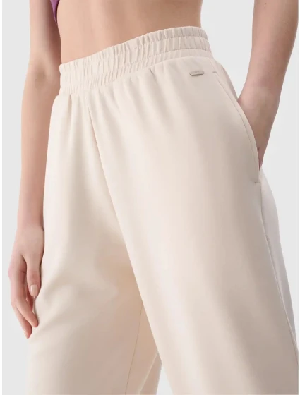 Dámské tepláky 4F