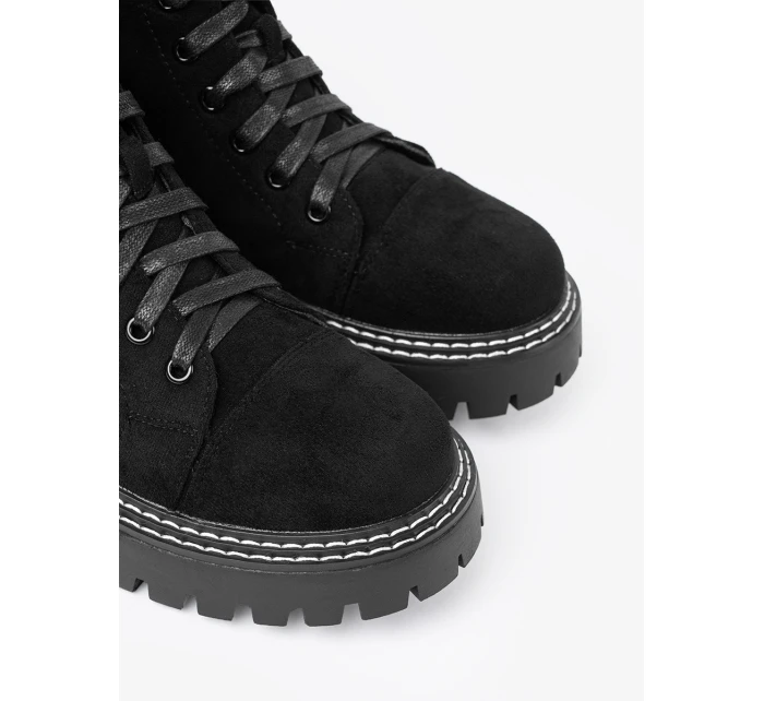 Praktické dámské černé kotníčkové boty platforma Praktické dámské černé kotníčkové boty platforma