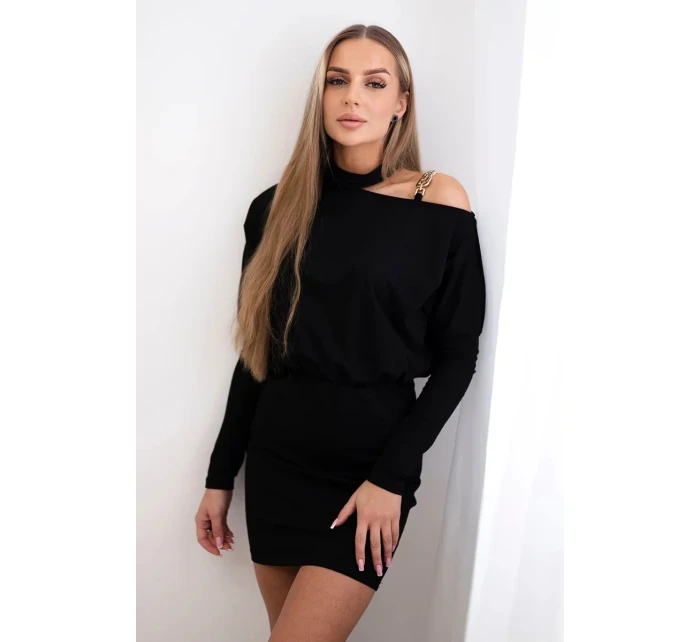 Šaty se zdobením na ramenou černé Šaty se zdobením na ramenou černé