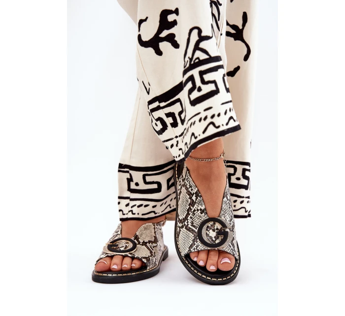 Ploché sandály s ozdobou vzor model 21685693 - Boto Ploché sandály s ozdobou vzor model 21685693 - Boto