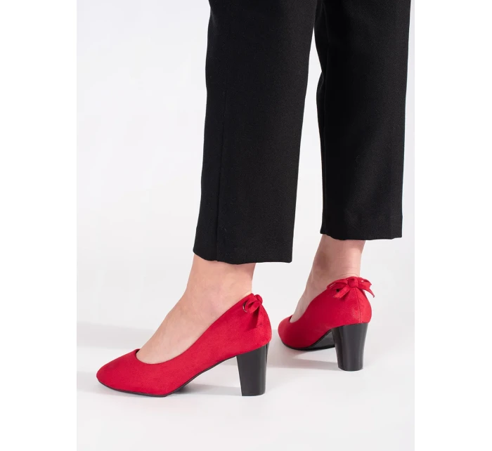Exkluzívní dámské červené  lodičky na širokém podpatku