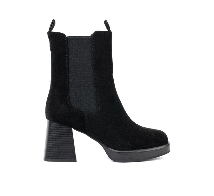 Jedinečné kotníčkové boty dámské černé na širokém podpatku Jedinečné kotníčkové boty dámské černé na širokém podpatku
