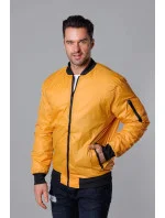 Tmavě žlutá pánská bunda typu "bomber" s podšívkou model 18344999 - J.STYLE Tmavě žlutá pánská bunda typu "bomber" s podšívkou model 18344999 - J.STYLE