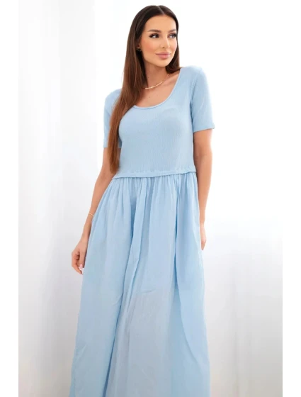 Dámské bavlněné midi šaty s krátkým rukávem a rozšířeným spodkem modrá