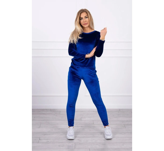 Velurová souprava s řasením na zadní straně chrpově modrá