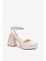 Dámské sandály na podpatku typu sloupek s páskem se šperky Zlaté Seraphina Dámské sandály na podpatku typu sloupek s páskem se šperky Zlaté Seraphina