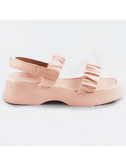 Béžové sandály na nízké platformě model 17352426 - Mix Feel