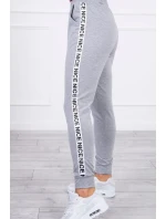 Sada s ozdobnými stuhami šedá