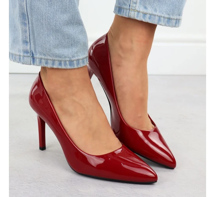 Černé dámské kožené tenisky na podpatku Sergio model 21904571 - LEONE Černé dámské kožené tenisky na podpatku Sergio model 21904571 - LEONE