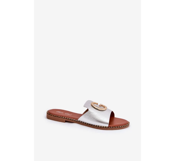 Ekokožené Ploché Sandály Pro Ženy S Dekorativním Detalem Stříbrné Frelie Ekokožené Ploché Sandály Pro Ženy S Dekorativním Detalem Stříbrné Frelie