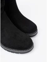 Klasické dámské černé kotníčkové boty na plochém podpatku Klasické dámské černé kotníčkové boty na plochém podpatku