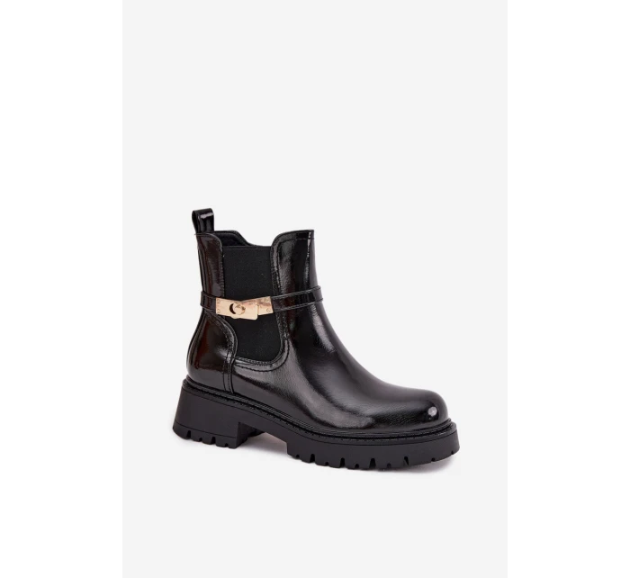 Lakované kotníkové boty zimní s ozdobnou páskou černé Vivessa Lakované kotníkové boty zimní s ozdobnou páskou černé Vivessa