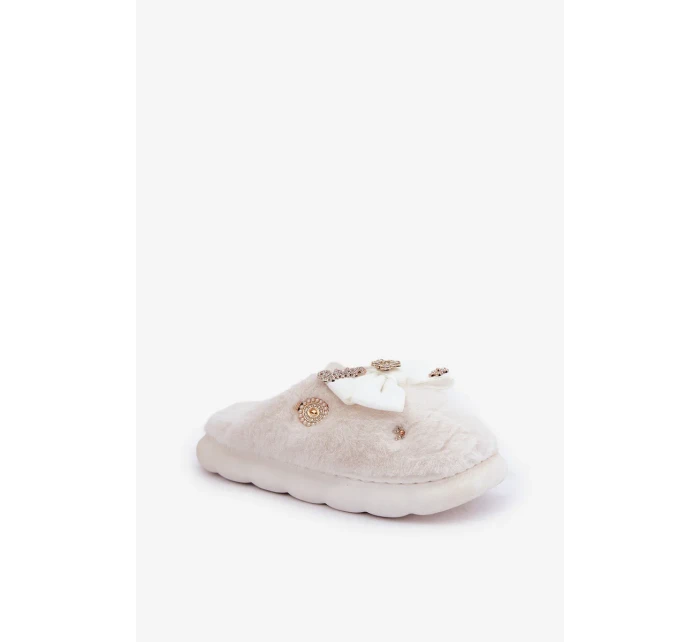 Futrzane Pantofle s Mašlí a Brožemi Bílé Annalira