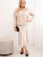 Dámský komplet Plus Size se saténovým leskem a krajkou béžový