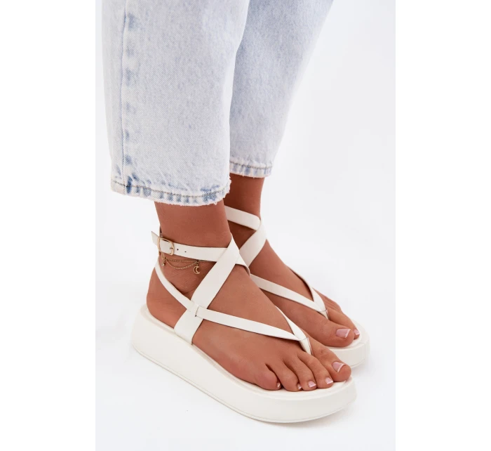 Dámské sandály na platformě bílé model 22038406 - Boto
