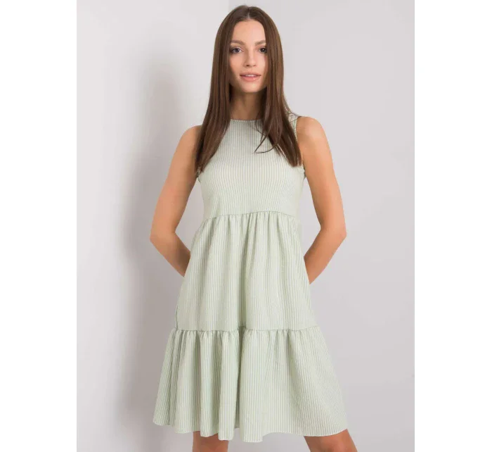 Šaty WN SK V103 1.05 pistácie Šaty WN SK V103 1.05 pistácie