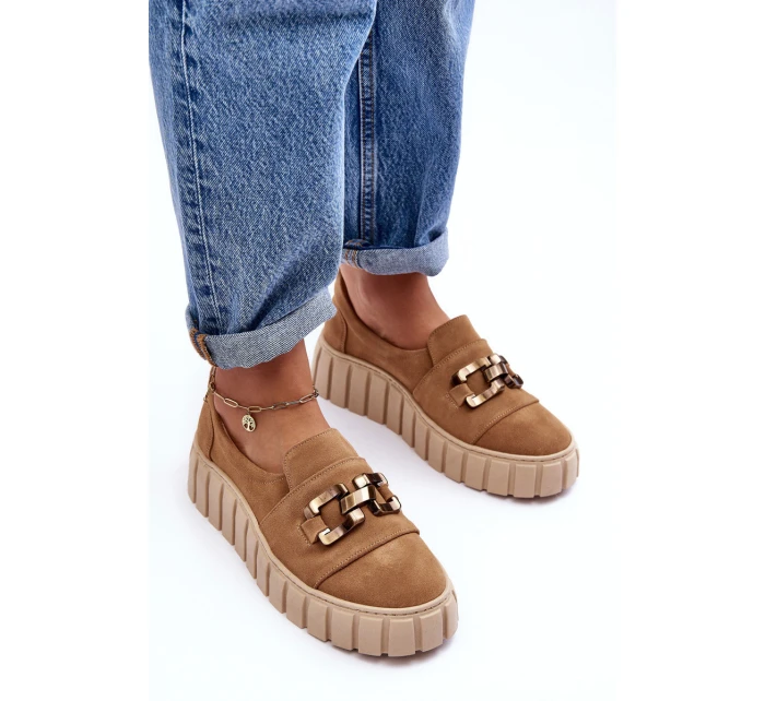 Zamszové dámské polobotky na platformě s ozdobou tmavě béžové Lewski model 21636657 - Boto