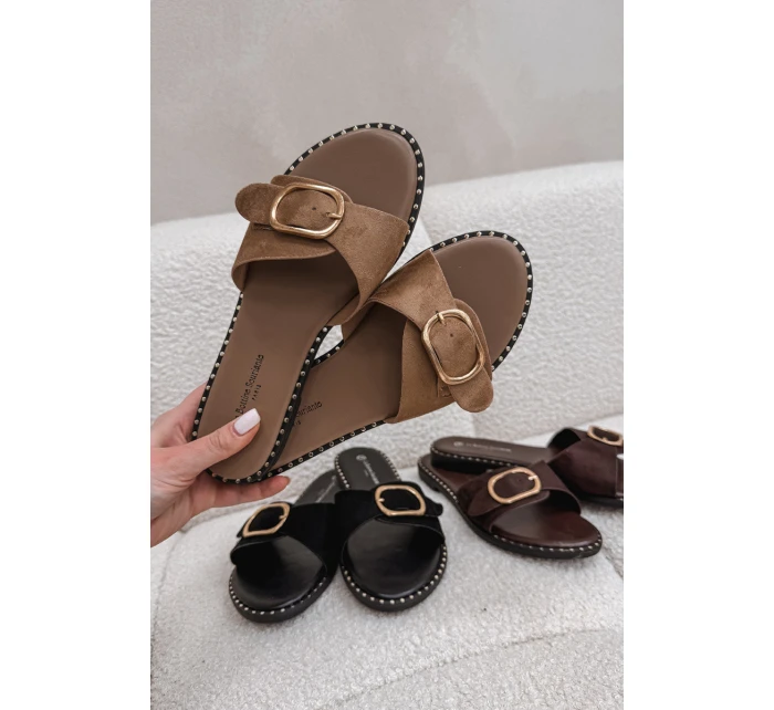 Dámské nazouváky na nízkém podpatku se zlatou sponou Camel Selivelle