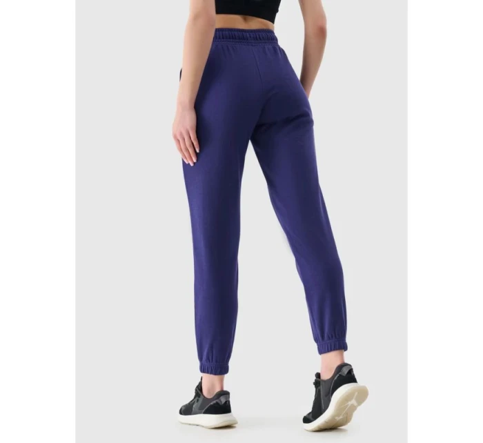 Dámské tepláky typu jogger model 21432232 - 4F Dámské tepláky typu jogger model 21432232 - 4F