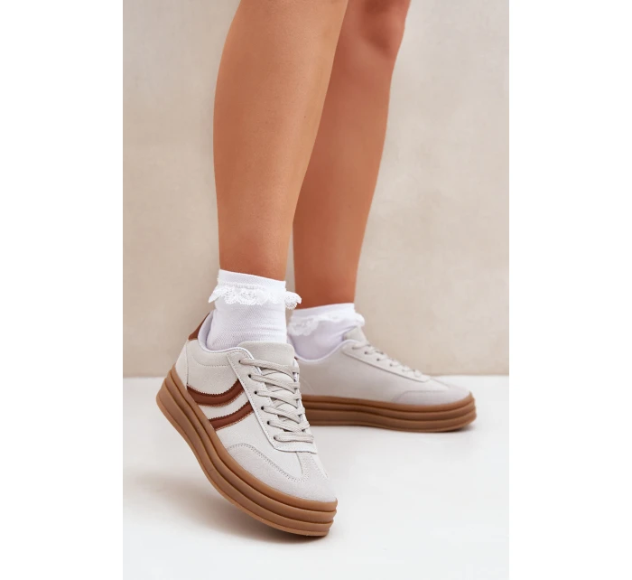 Stylové tenisky na platformě šedé model 21682892 - Boto Stylové tenisky na platformě šedé model 21682892 - Boto
