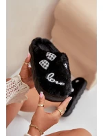 Futrzane Dámské Pantofle S Nášivkami A Mašlí Černé Linnorelia Futrzane Dámské Pantofle S Nášivkami A Mašlí Černé Linnorelia