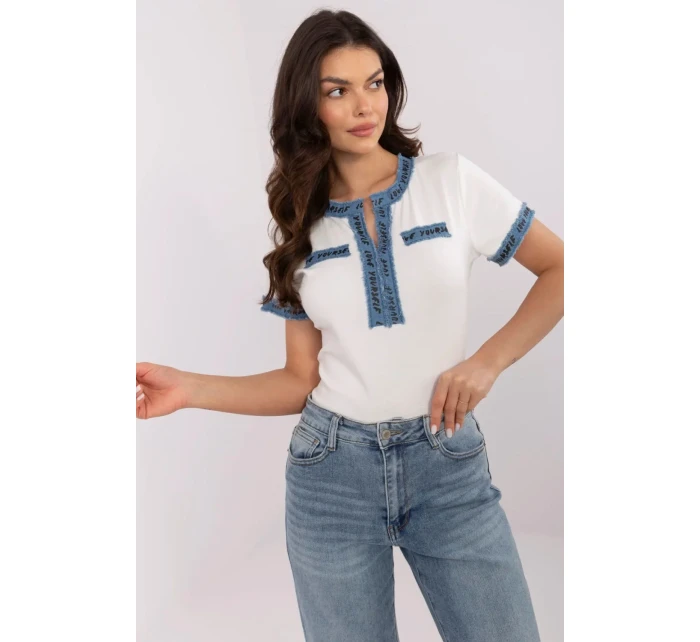 Halenka  model 210126 NM