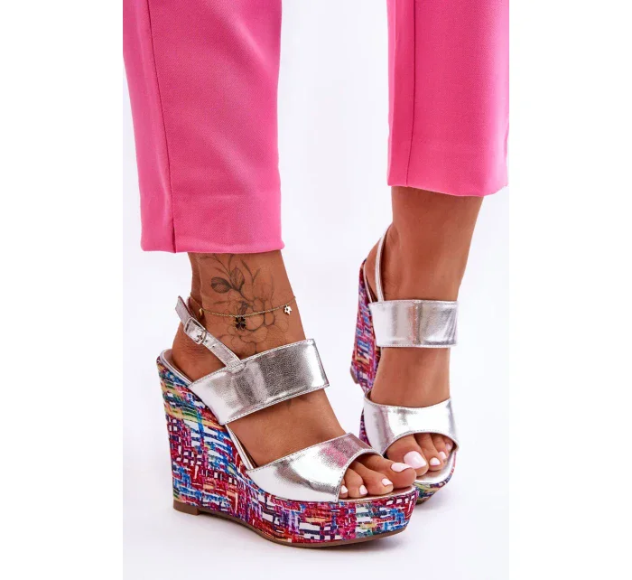 Dámské sandály na klínu stříbrné Calderia Dámské sandály na klínu stříbrné Calderia