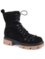 Černé semišové zateplené boty Vinceza W JAN255