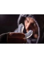 Chránič zubů + krabička - čirý | Standardní Chránič zubů + krabička - čirý | Standardní