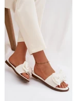 Dámské pantofle na ploché podrážce s mašlí bílé Amivelle