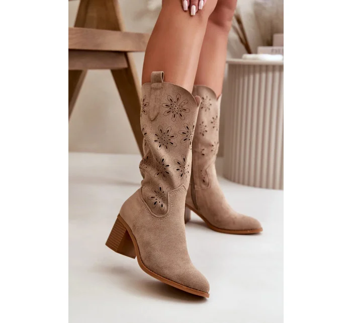 Ažurové kozačky model 21099098 hnědé Step in style - SWEET SHOES