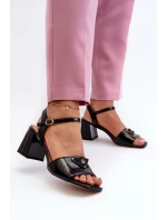 Elegantní Lakované Sandály Na Podpatku Černé D&A MR38-660 Elegantní Lakované Sandály Na Podpatku Černé D&A MR38-660