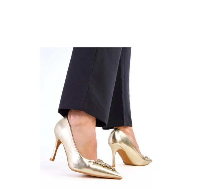 Lodičky na jehlovém podpatku model 218349 Solea Lodičky na jehlovém podpatku model 218349 Solea