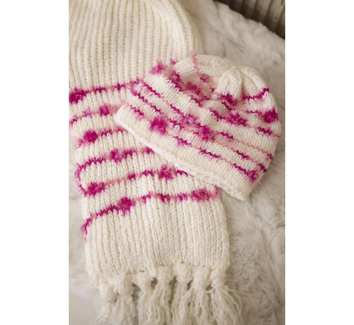 Dámská souprava se šátkem Anika K304 ecru+fuchsia Dámská souprava se šátkem Anika K304 ecru+fuchsia
