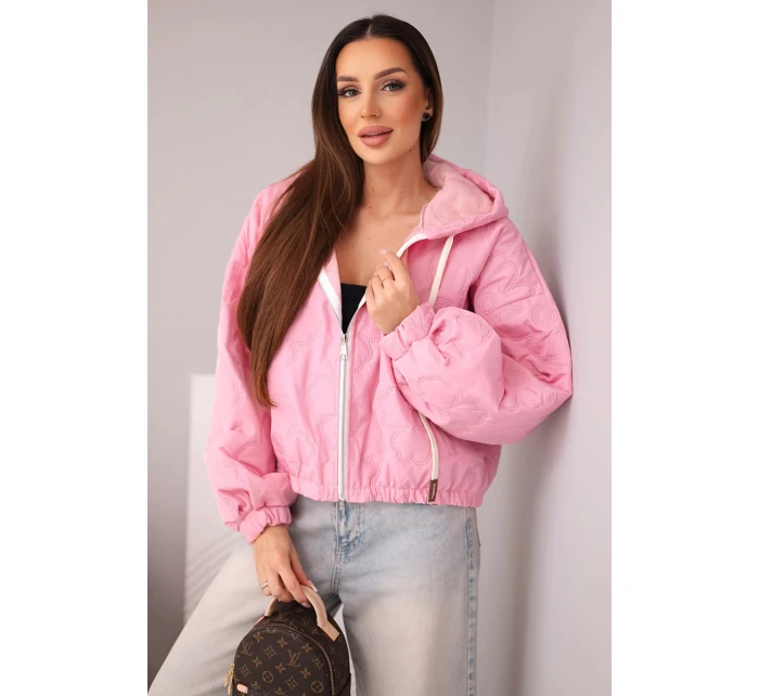 Dámská prošívaná bunda s kapucí a ozdobným květinovým model 21998362 světle růžová - K-Fashion