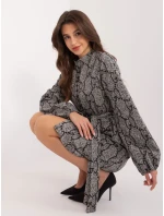 Šaty LK SK 509526 1.06 šedá černá Šaty LK SK 509526 1.06 šedá černá