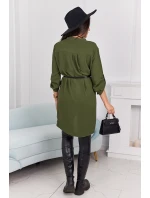 Šaty s delšími zády a pásem khaki Šaty s delšími zády a pásem khaki
