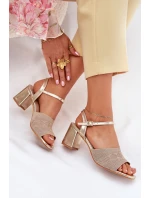 Dámské Sandály Na Podpatku Zlaté model 21702391 - Boto Dámské Sandály Na Podpatku Zlaté model 21702391 - Boto