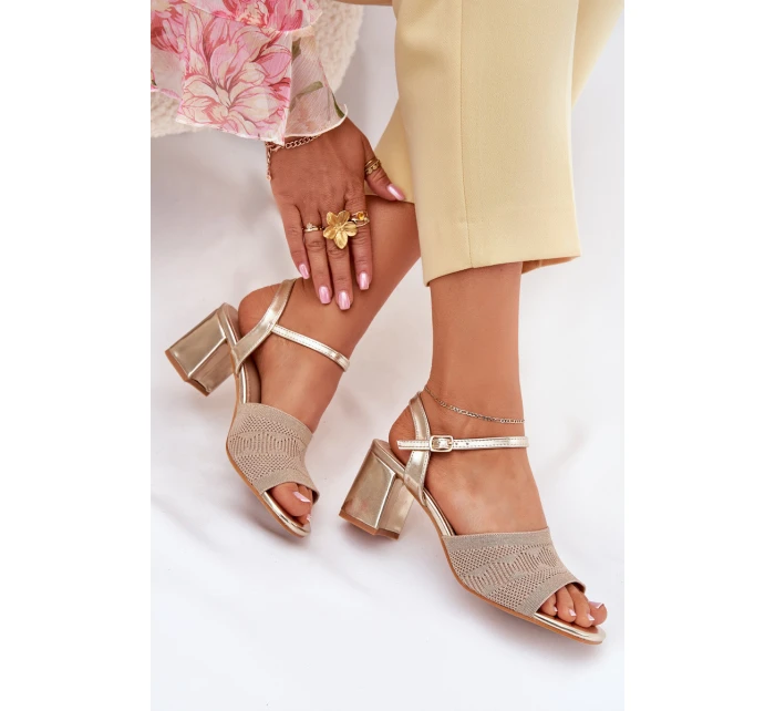 Dámské Sandály Na Podpatku Zlaté model 21702391 - Boto Dámské Sandály Na Podpatku Zlaté model 21702391 - Boto