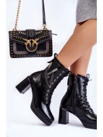 zateplené kožené boty s černé model 21602290 - Boto
