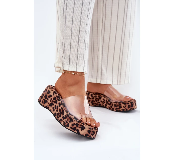 Dámské sandály s páskem na model 21696450 - Boto Dámské sandály s páskem na model 21696450 - Boto