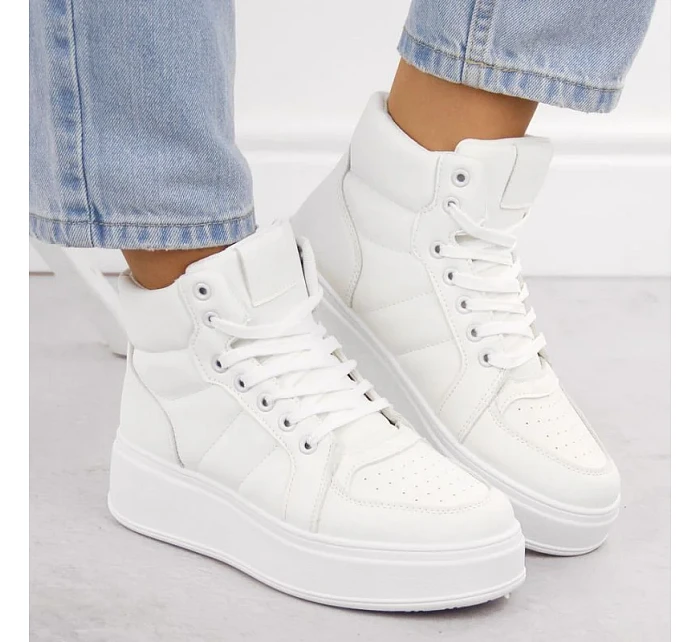 Sportovní obuv high W model 22083297 - NEWS