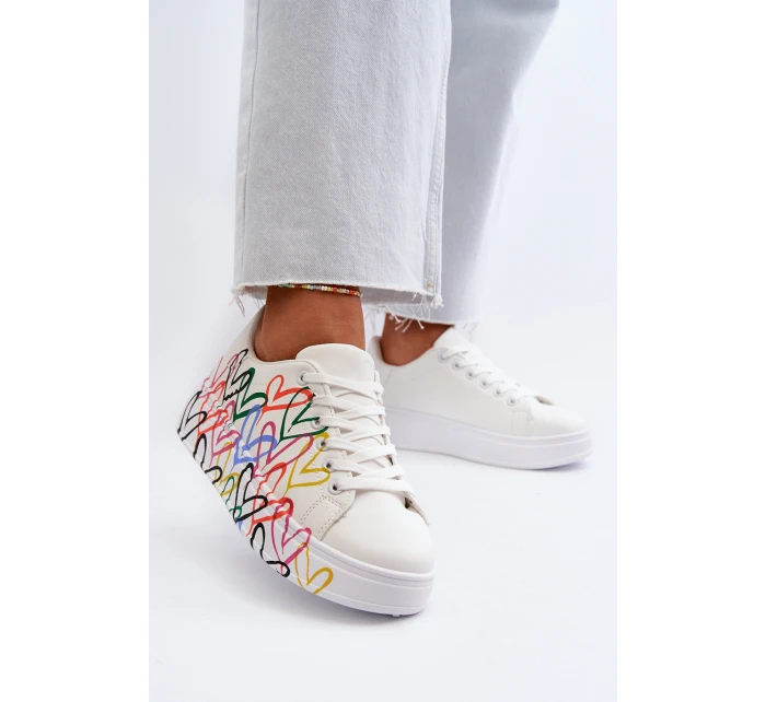 Dámské tenisky se srdíčky Bílé model 21648624 - Boto