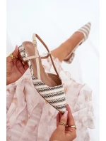 Dámské Baletky S  Na Podpatku Béžové model 21688221 - Boto